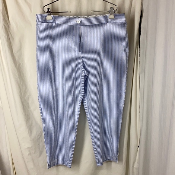 TALBOTS 18 SEERSUCKER Blue White Perfect Crop Pants - Picture 1 of 10